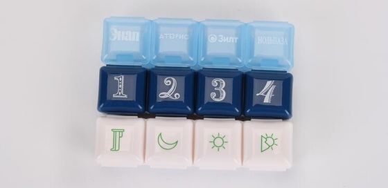 7 day a week cool detachable drugs box with 4 case each day, Safely pop-up 7case pill organizer, Mini cute compact pocke